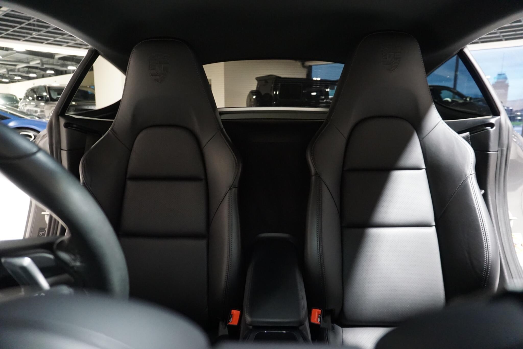 Porsche 718 Cayman 2.0T Style Edition Coupe 2dr Petrol PDK Euro 6 (s/s) (300 ps)